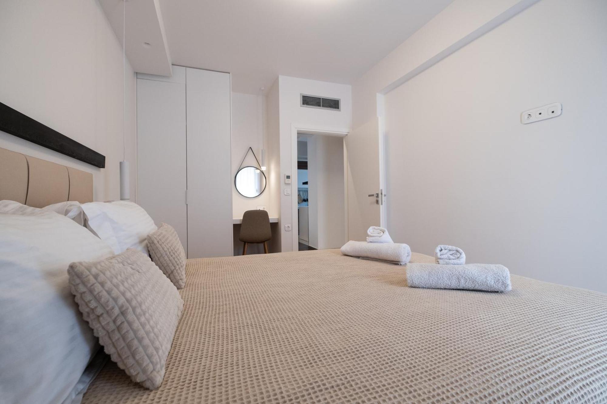 Savvina'S Residence Rhodes City Extérieur photo